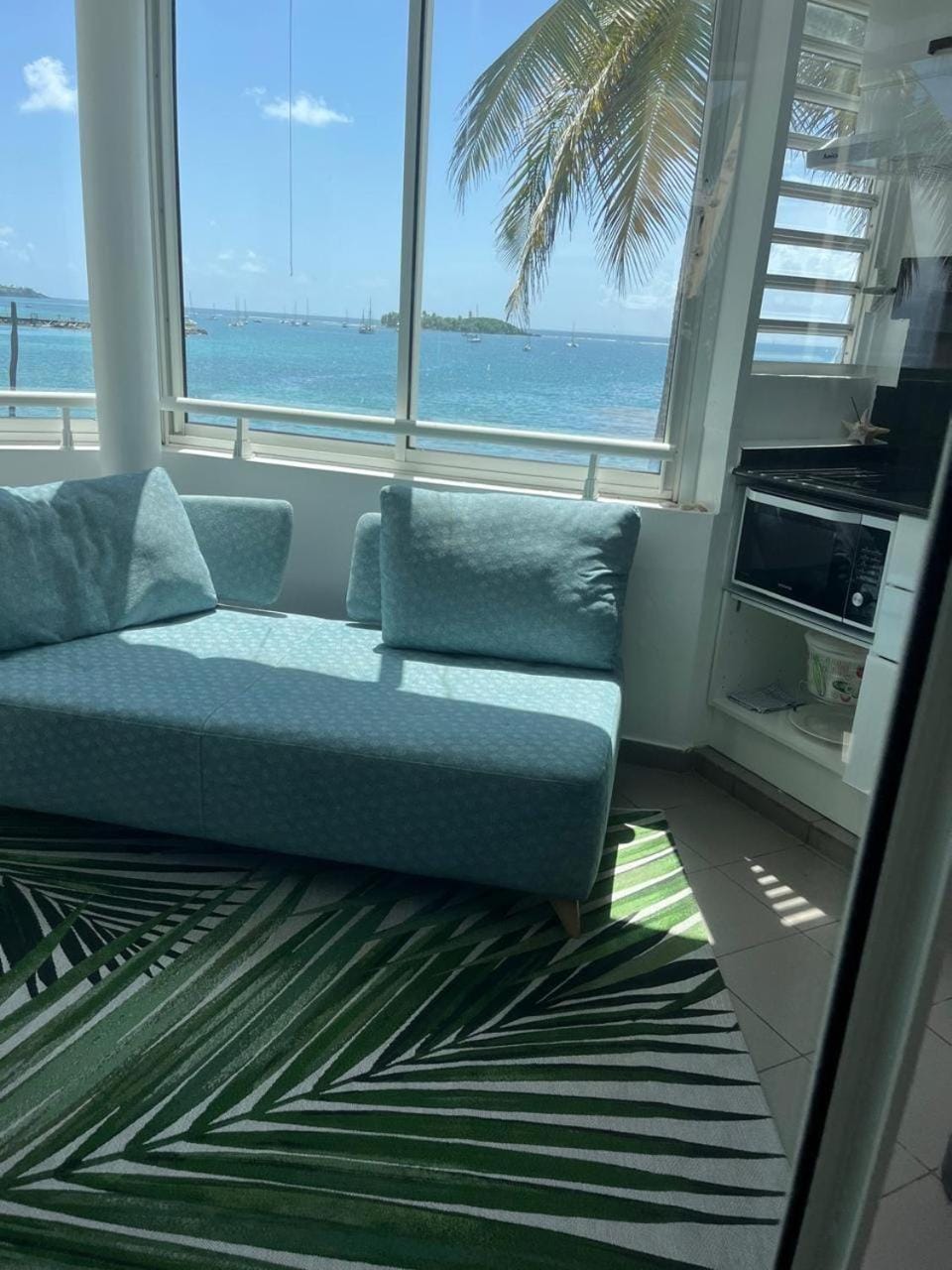 Day, Natural landscape, View (from property/room), Balcony/Terrace, Living room, Sea view