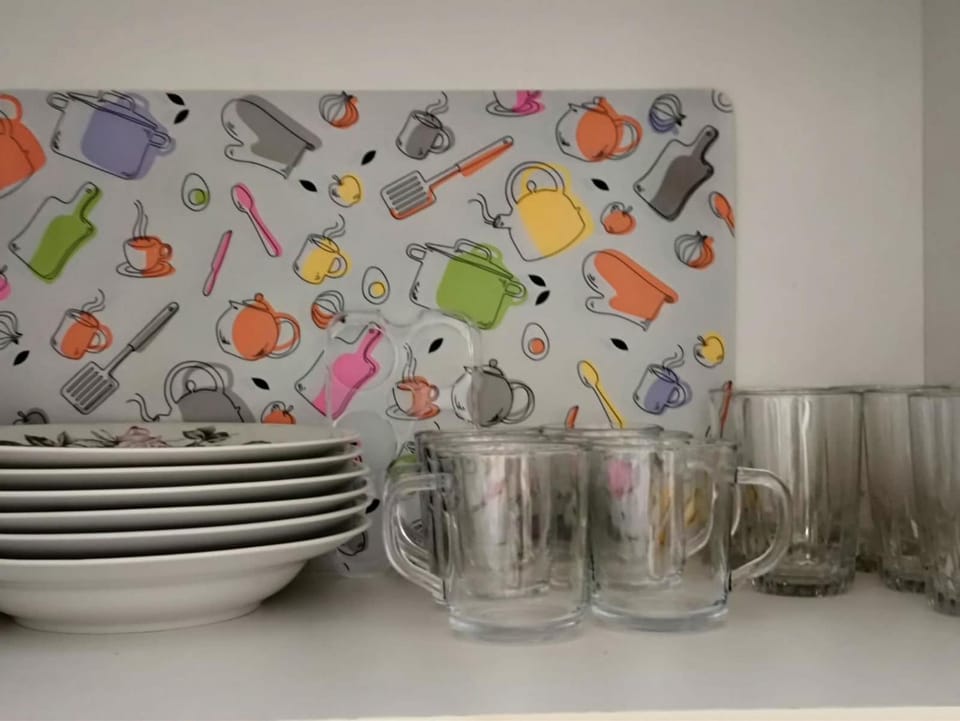 Coffee/tea facilities, Kitchen or kitchenette