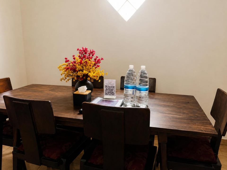 Living room, Dinner