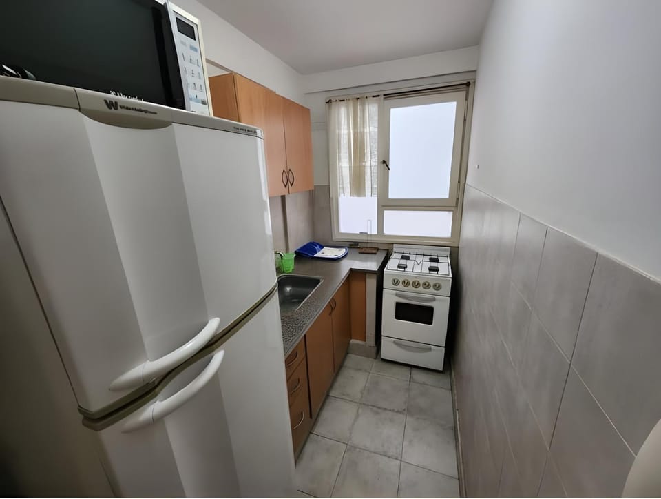 Kitchen or kitchenette, oven