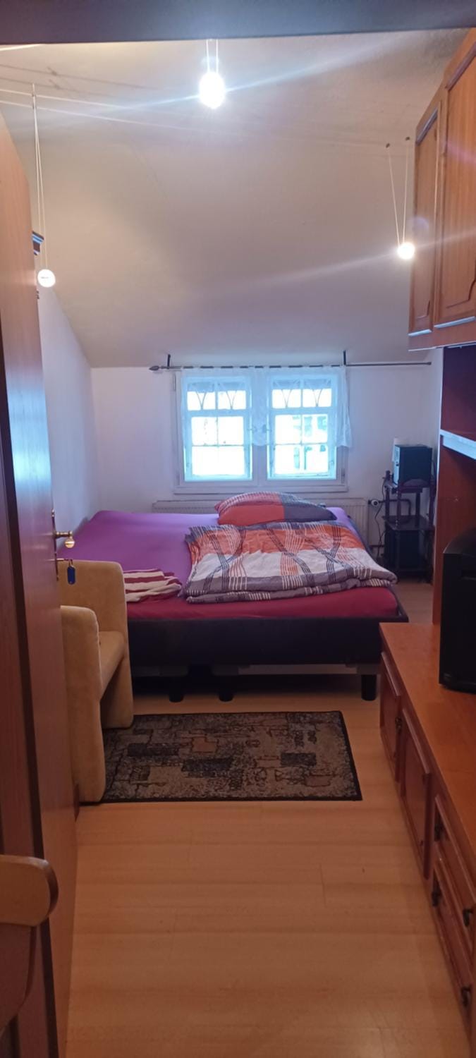 Photo of the whole room, Bedroom