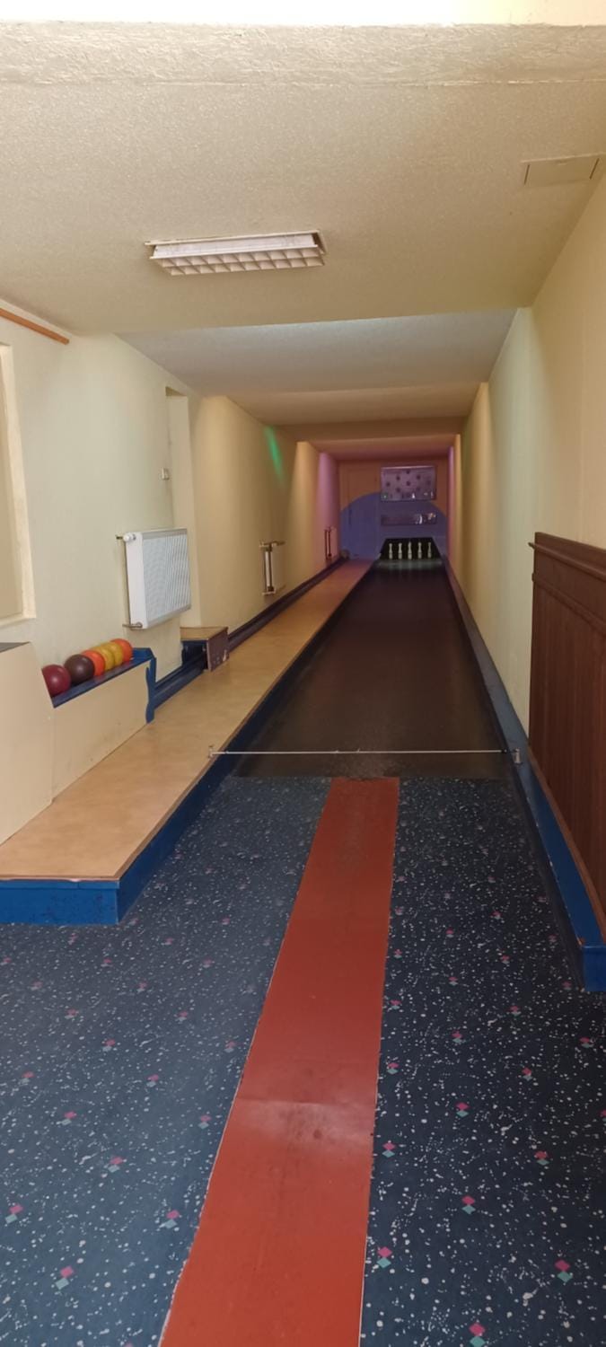 Bowling