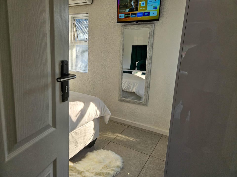 TV and multimedia, Bedroom