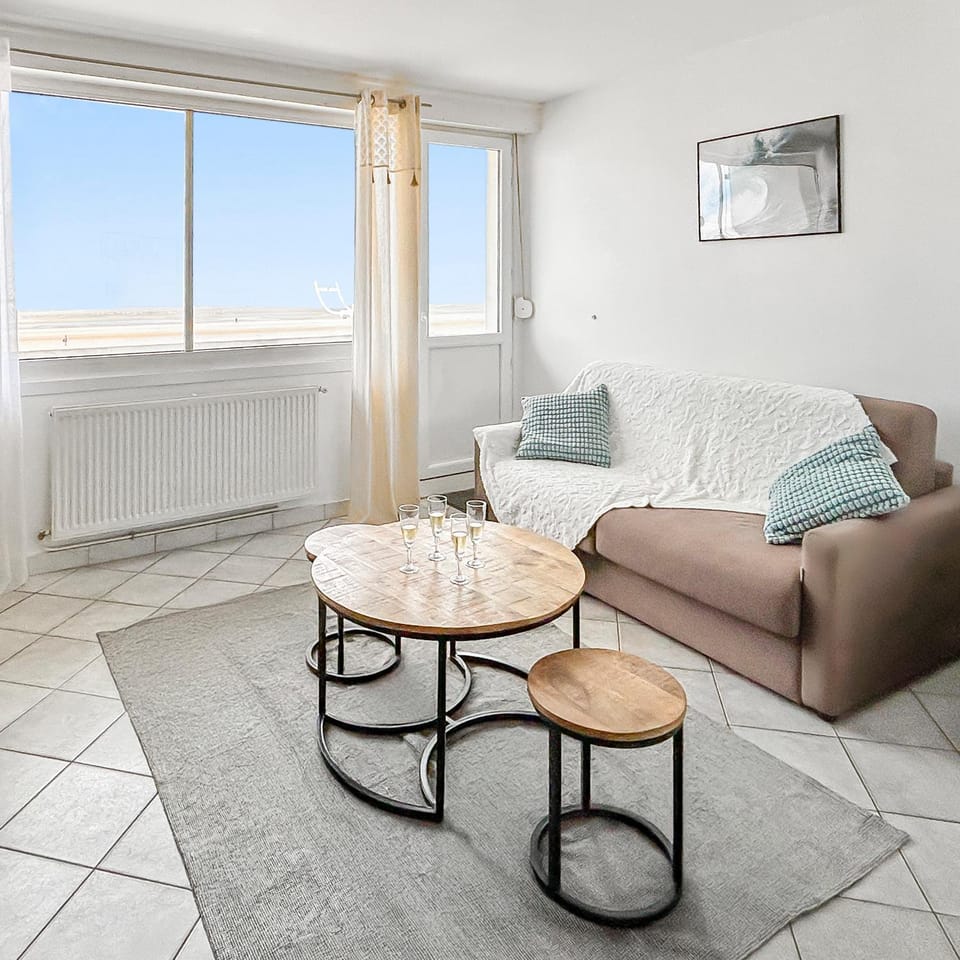 Vue panoramique sur la plage, grand T2 Apartment in Dunkirk