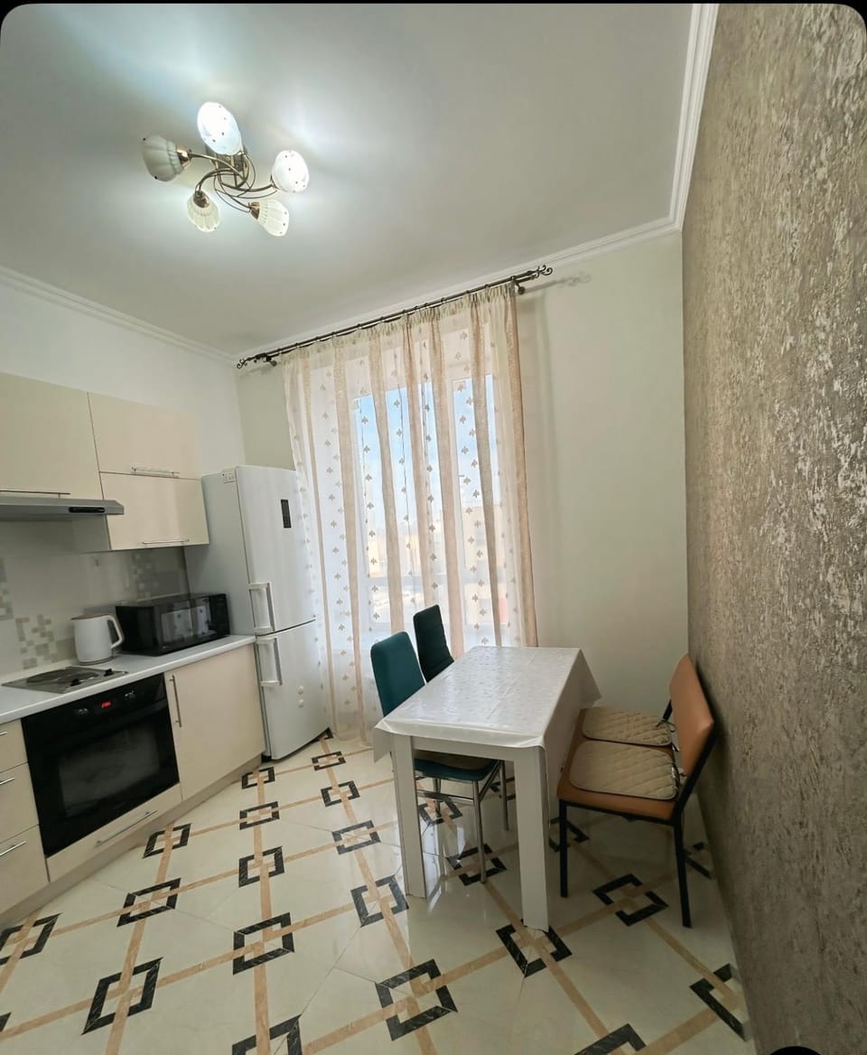 Красивая квартира на левом берегу! Apartment in Kazakhstan