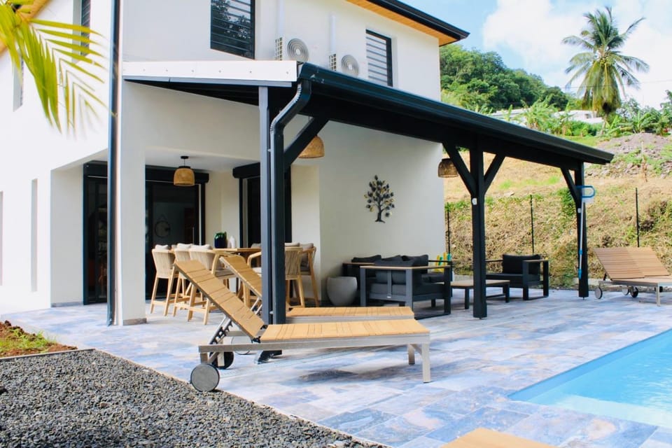 Patio, Garden, Garden view, Pool view, Swimming pool, sunbed