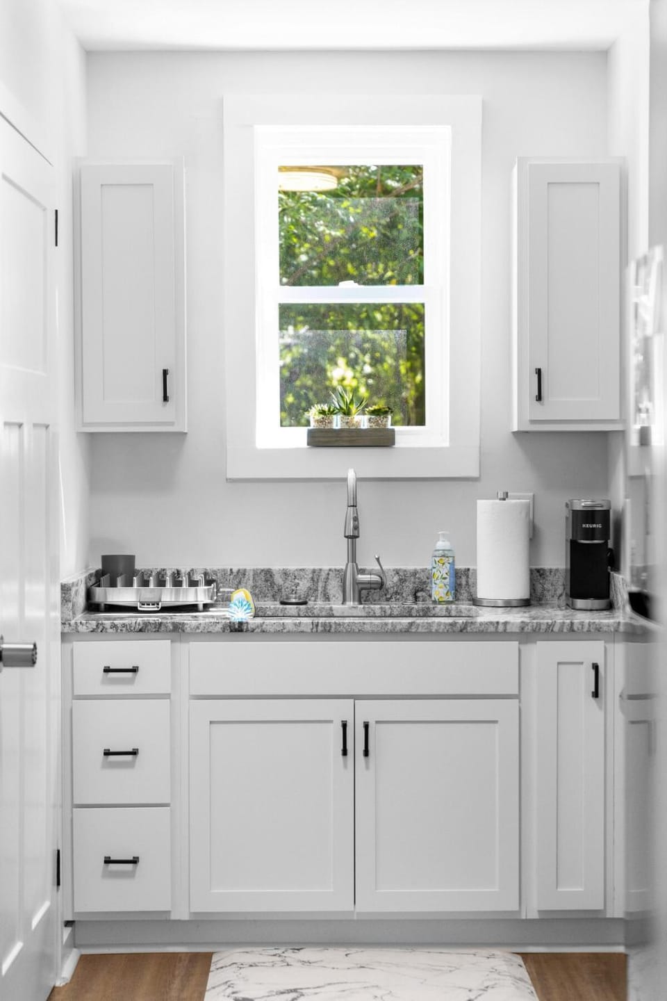 Private Downtown Bungalow Near Riverwalk & Beaches House in Wilmington