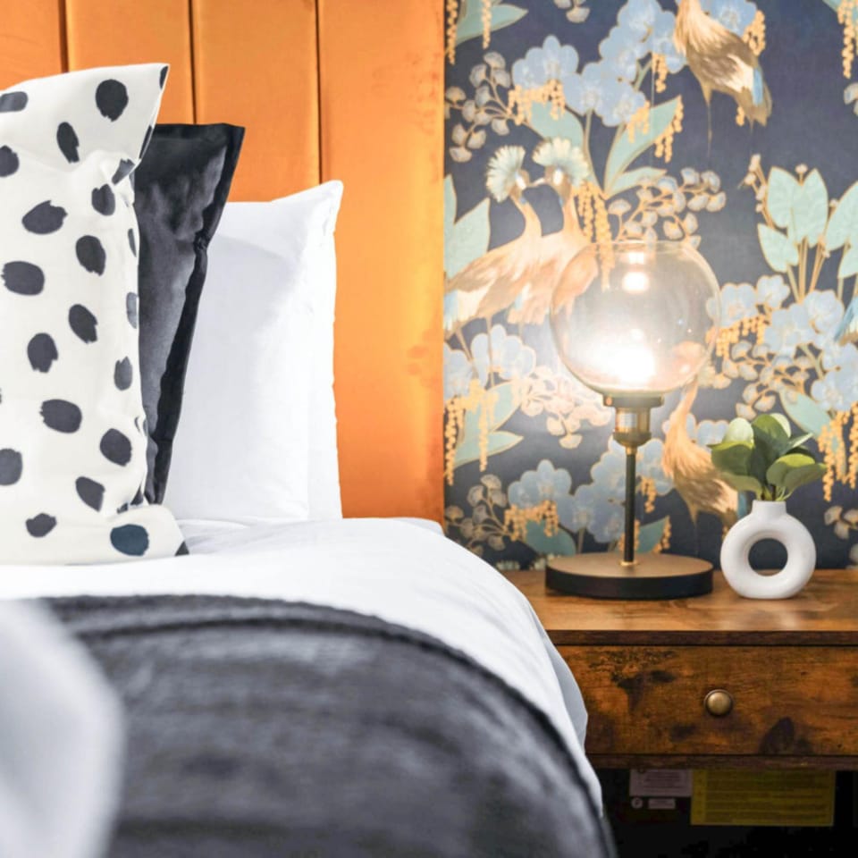 Bed, Bedroom