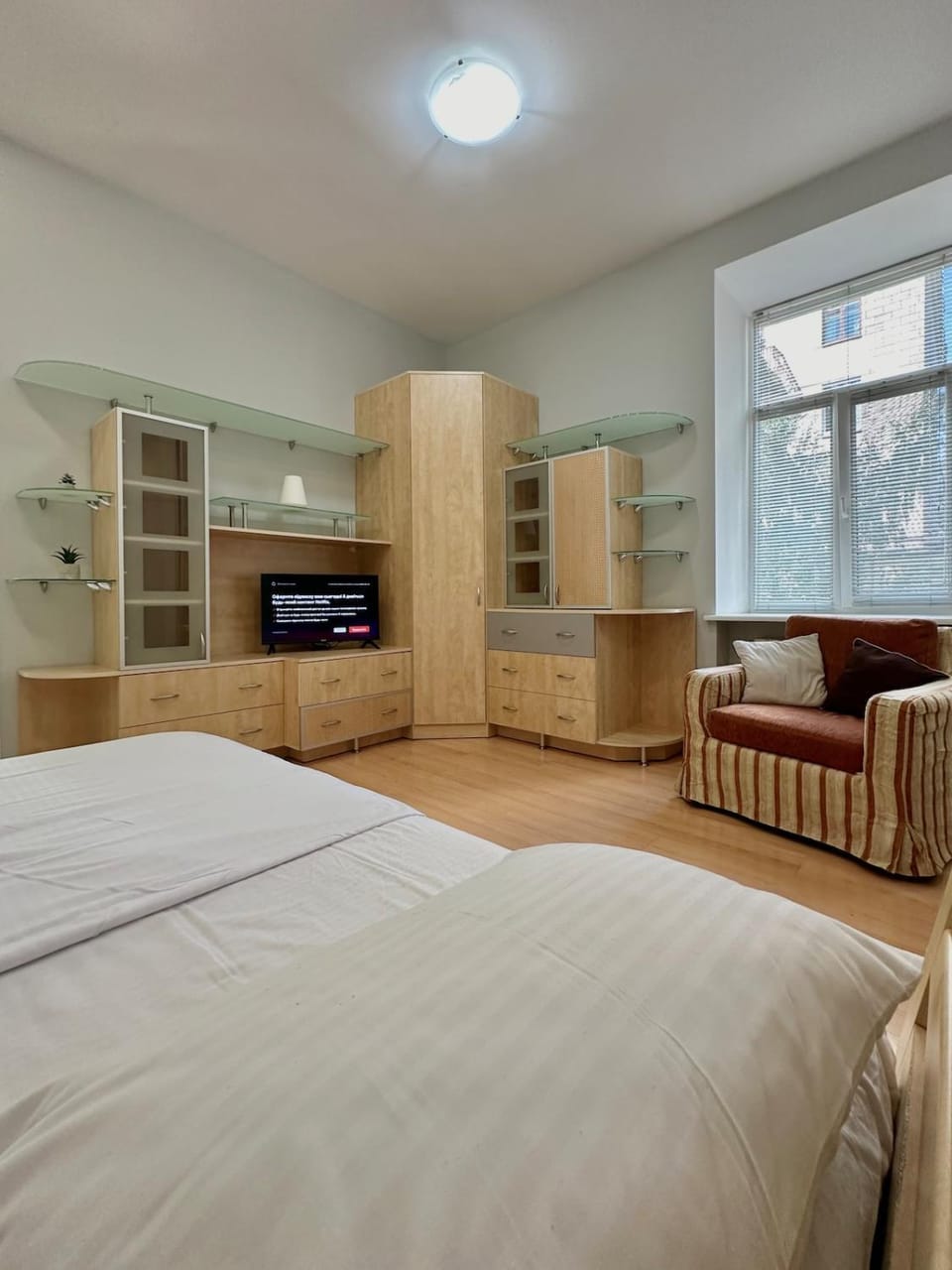 1 room right near the Kreschatyk Apartment in Kiev City - Kyiv