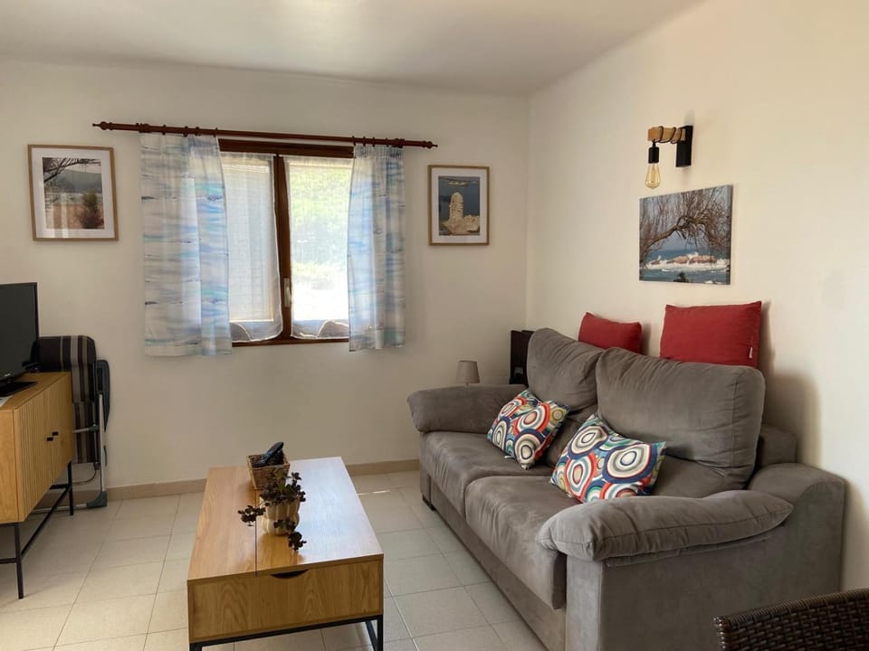 Cala Montgo 15 AC Apartment in L'Escala