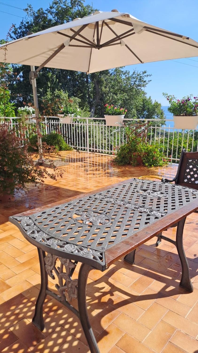 Margareth suite and terrace Bed and Breakfast in Calabria