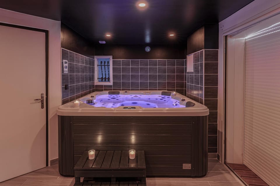 Hot Tub, Hot Tub, Spa and wellness centre/facilities, Spa and wellness centre/facilities