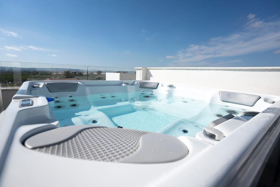 R-40-F Exclusive Villa with jacuzzi House in Vega Baja del Segura