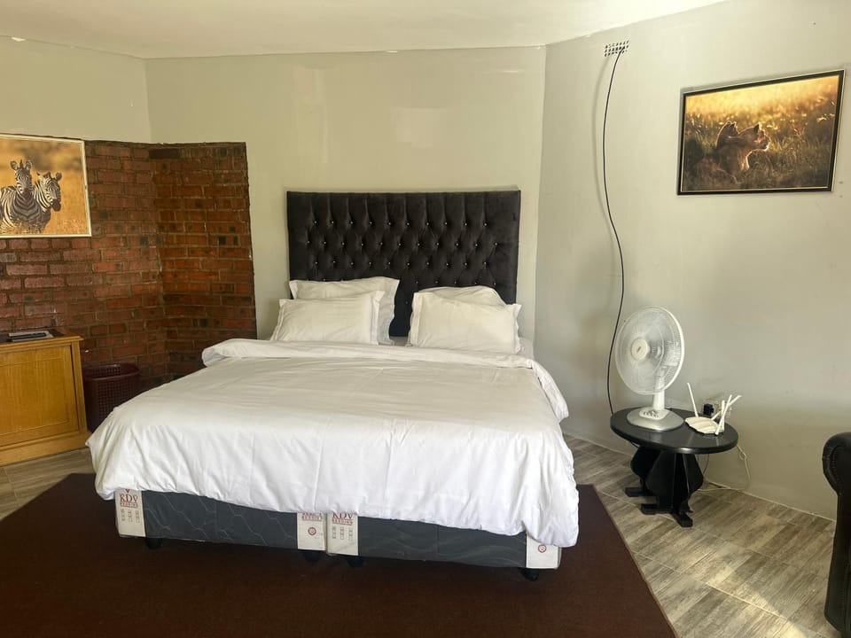 Staylax guesthouse Apartment in Harare
