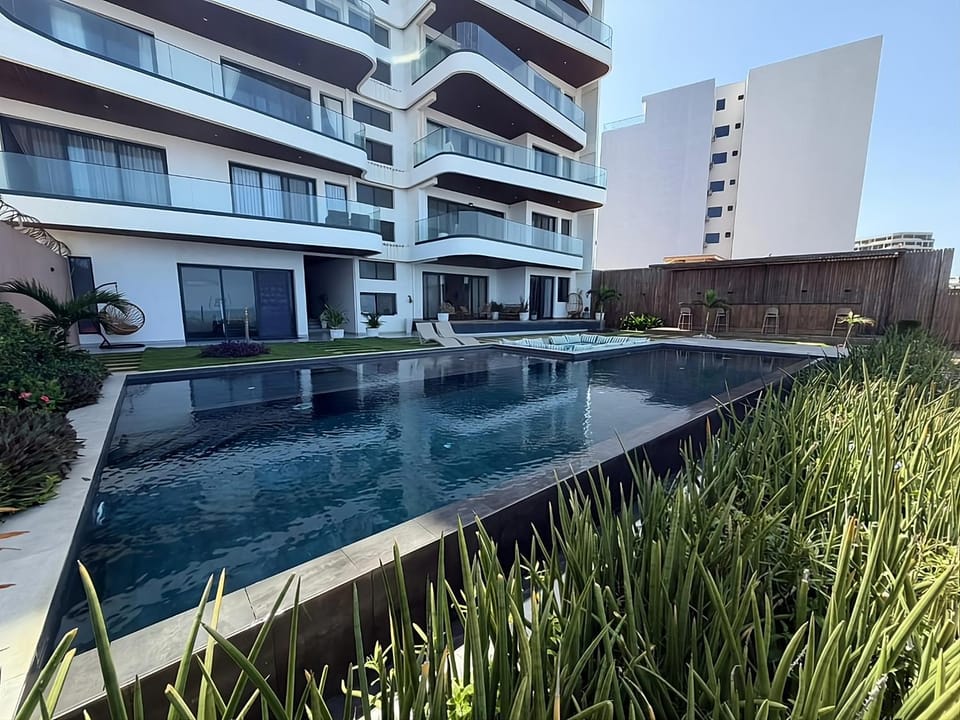 Property building, Swimming pool