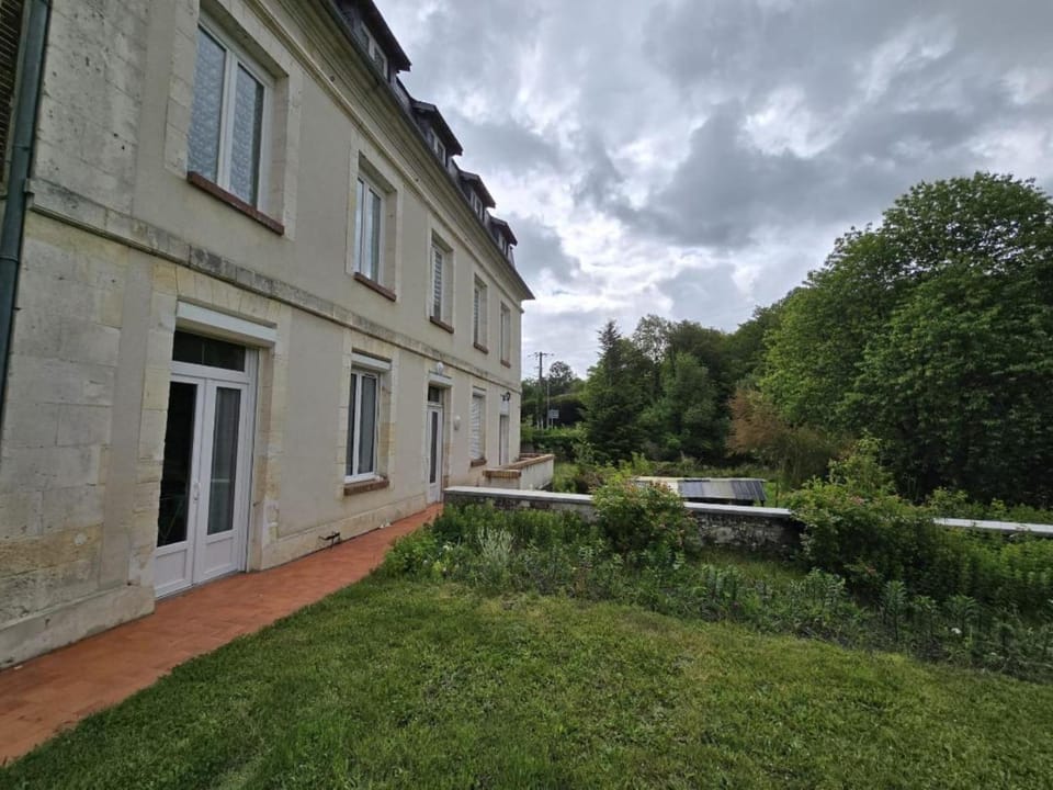 Property building, Garden view