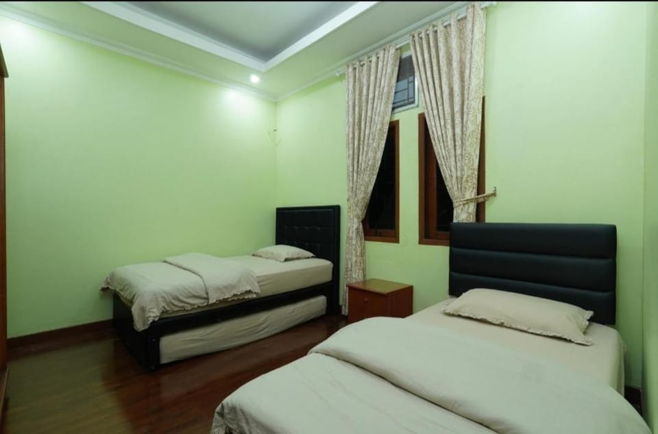 Villa Le Misk syariah Villa in Parongpong
