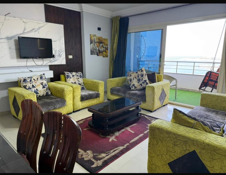 الاسكندريه برج زمزم 45 بحر مباشر Apartment in Alexandria