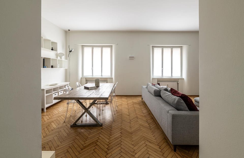 TV and multimedia, Living room, Dining area