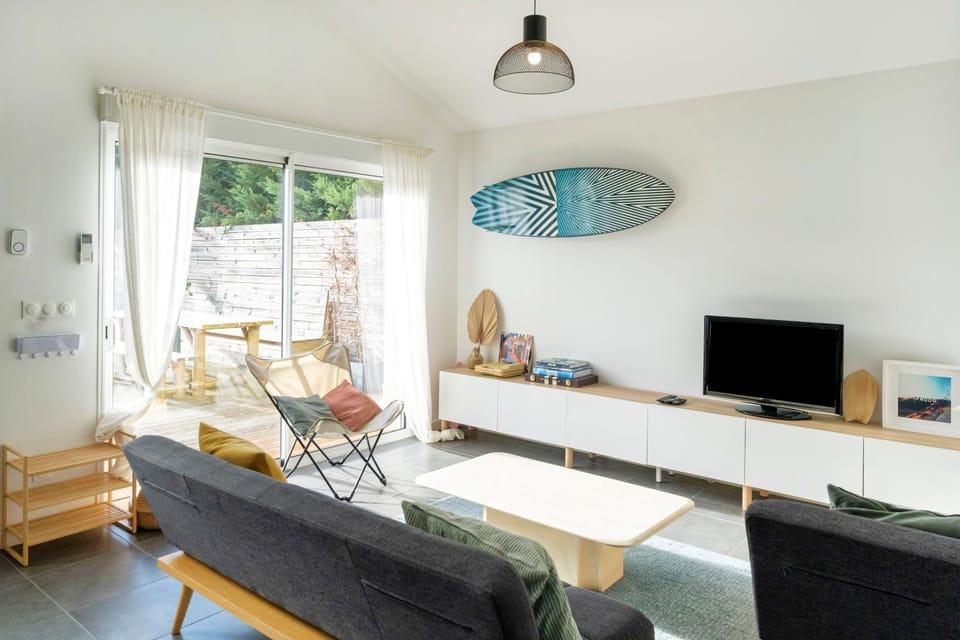 Property building, Living room