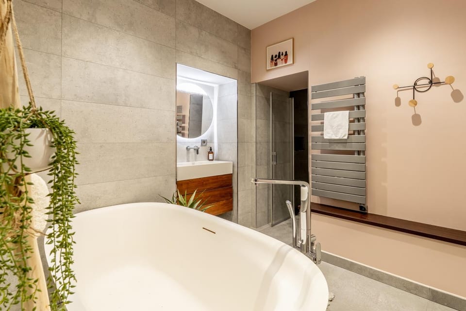 Shower, Bathroom, Bath