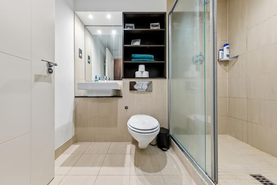 Premium Riverside Apartment Near Canary Wharf Apartment in London Borough of Lewisham