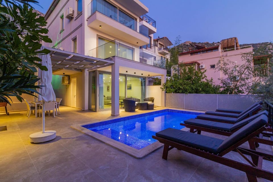 Property building, Other, Pool view, Swimming pool