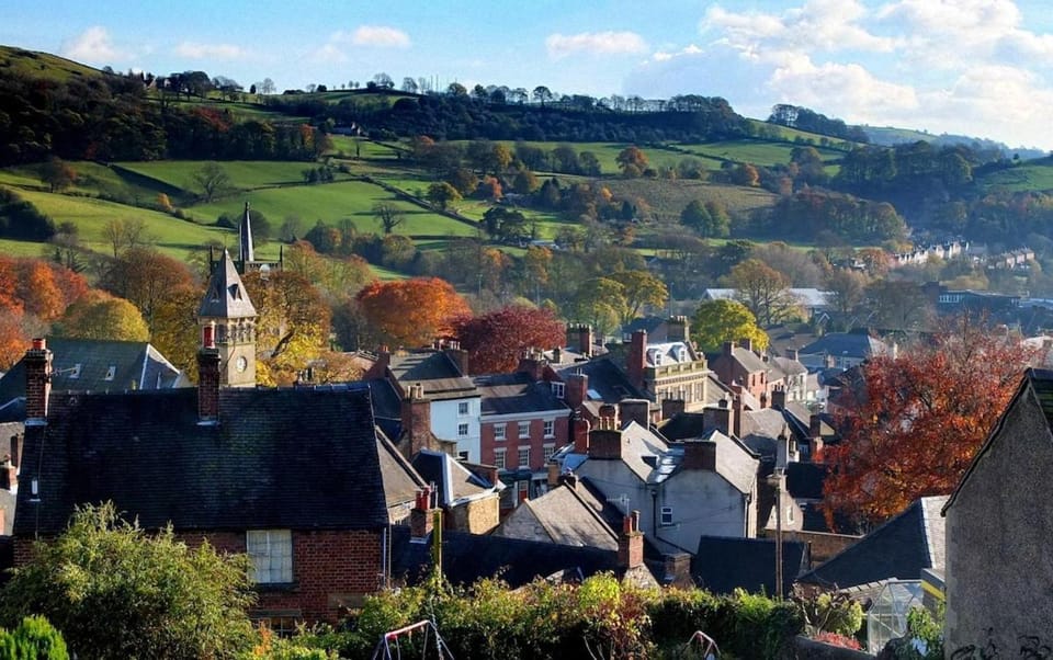 Nearby landmark, Neighbourhood