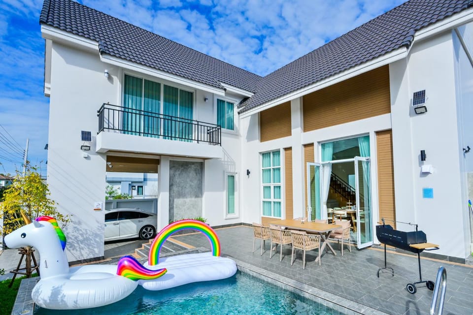 Santara Pool Villa Udon Villa in Thailand