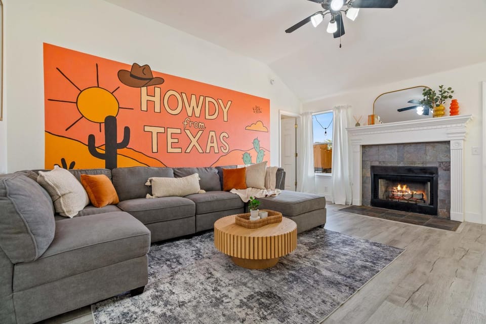 Texas-Style Retreat w Fire Pit, Grill & Ping-Pong Apartment in Leander