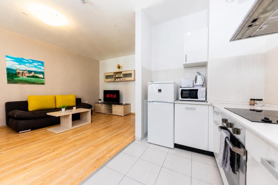 Kitchen or kitchenette, Living room, pet friendly