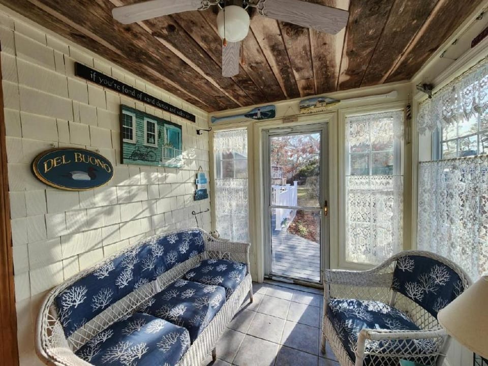 Seaside Escape House in Dennis Port
