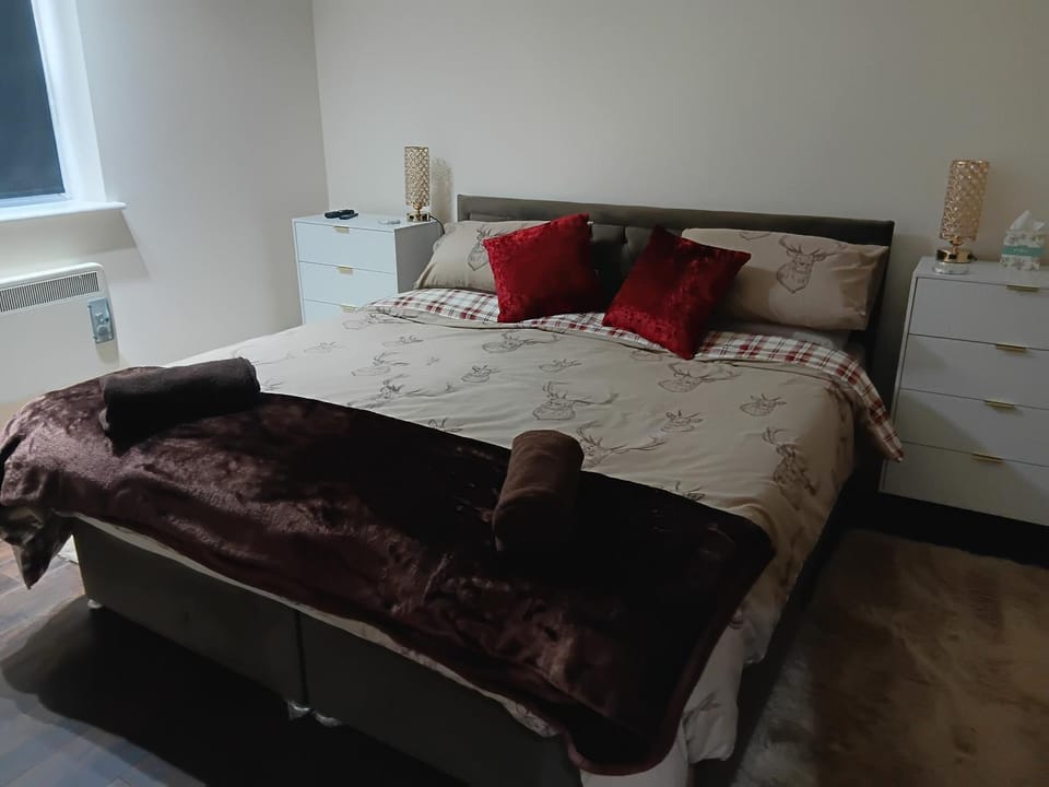 Bed, Bedroom
