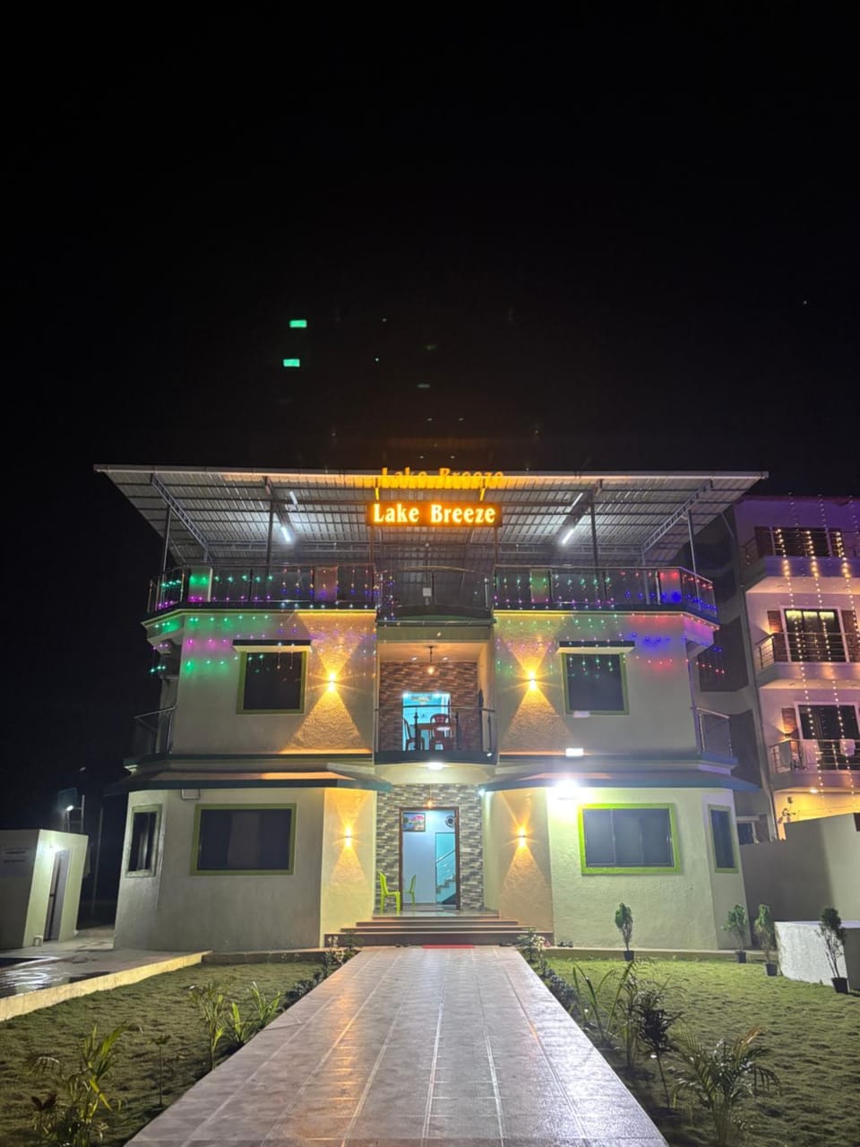 Lake Breeze Resort Resort in Alibag