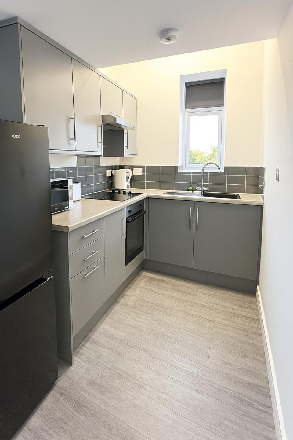 Kitchen or kitchenette, oven, stove