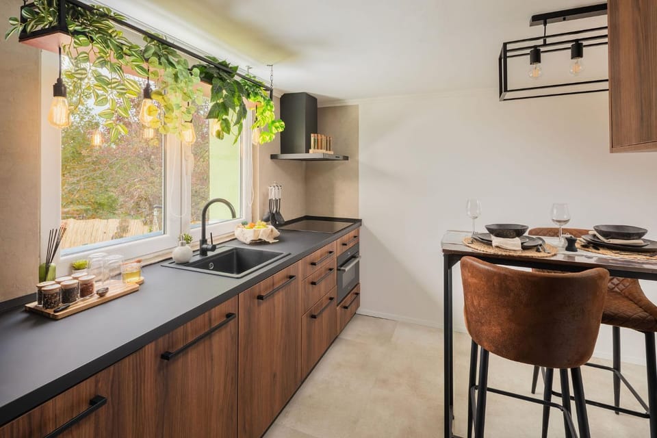 Kitchen or kitchenette, Dining area, dishwasher, pet friendly, stove, kitchen, kitchen