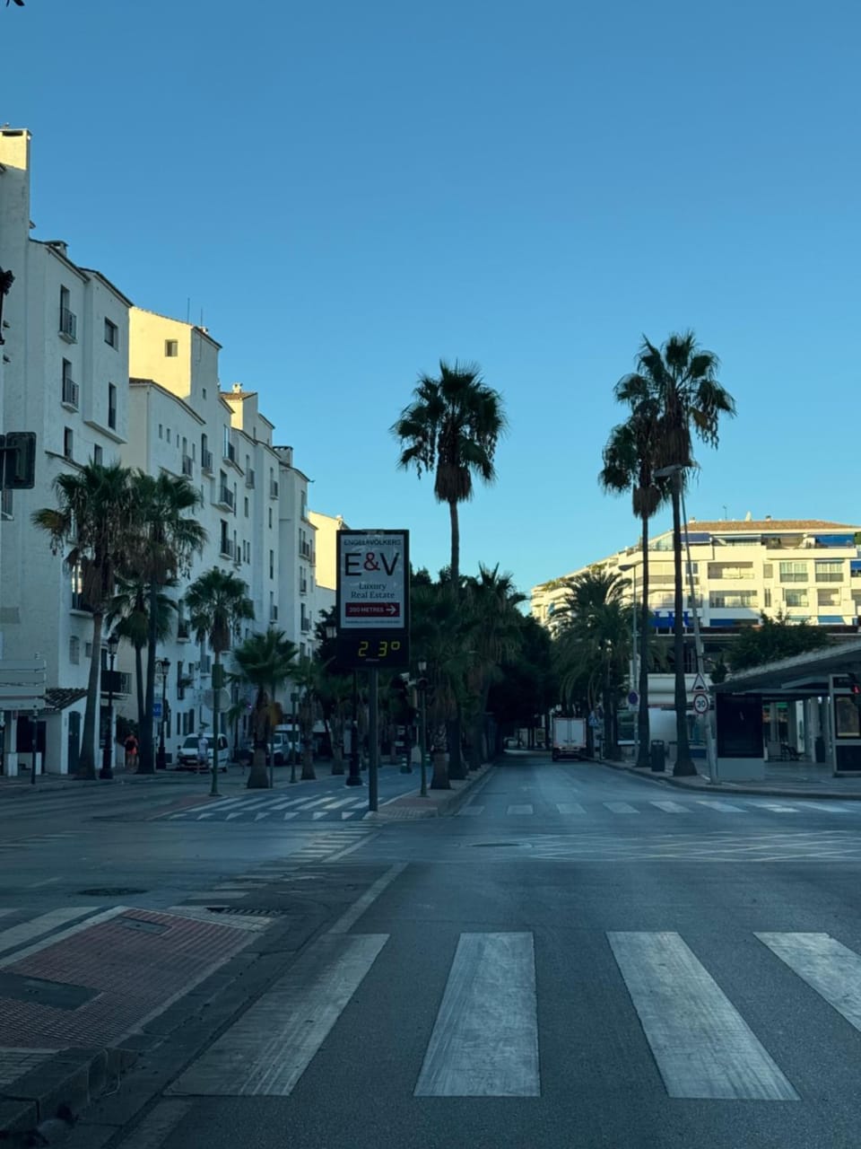 Neighbourhood, City view, Street view, Location