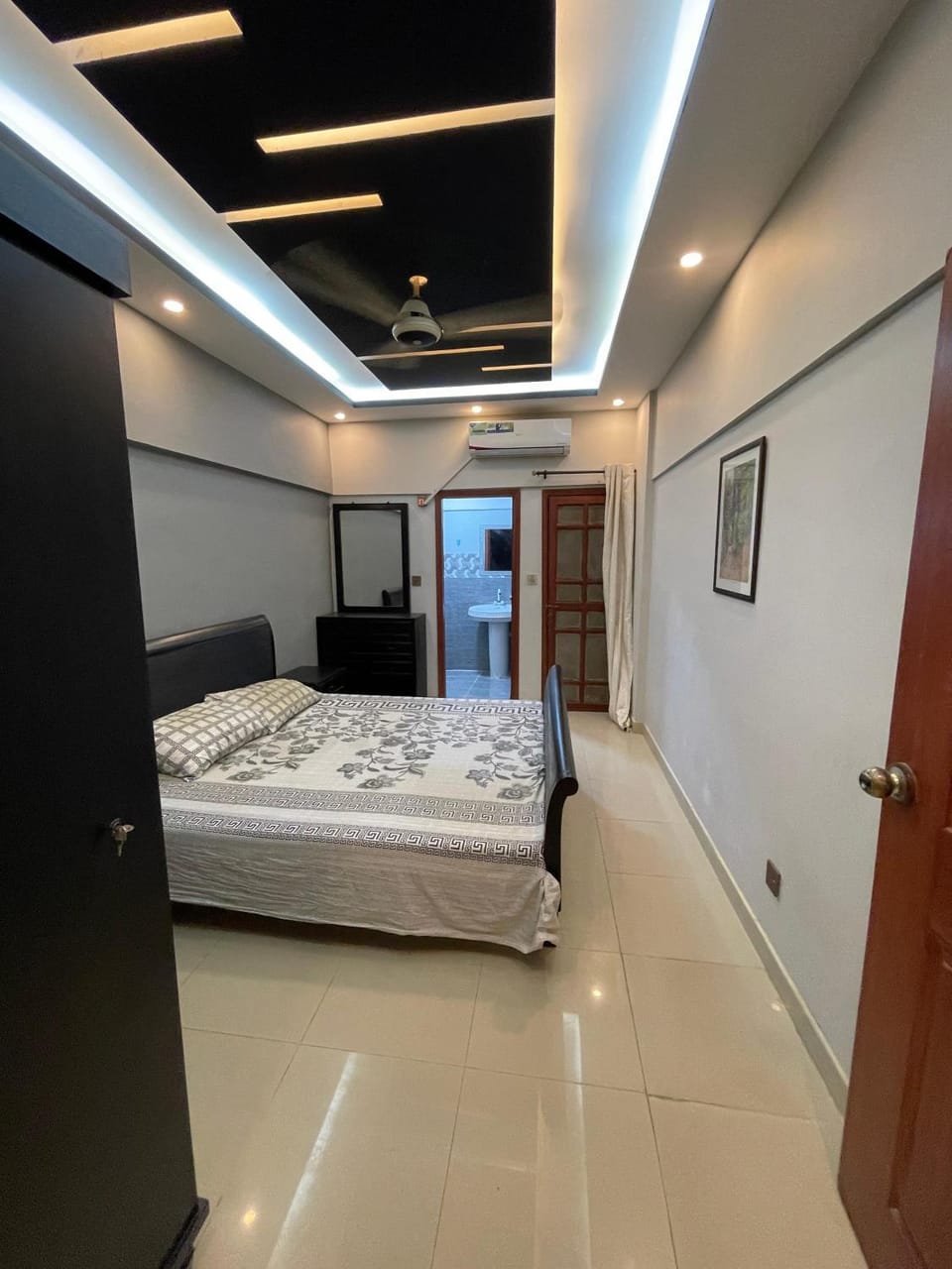 10 minutes from beach apt for guest Apartment in Karachi