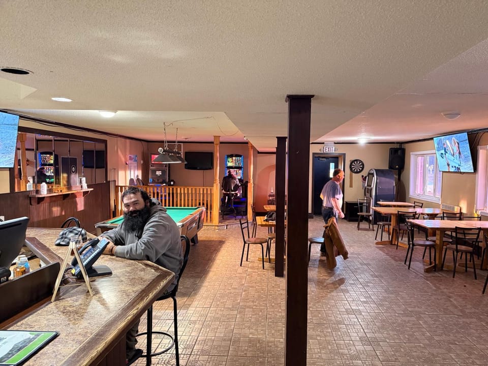 Auberge Canadienne Hotel in Ontario