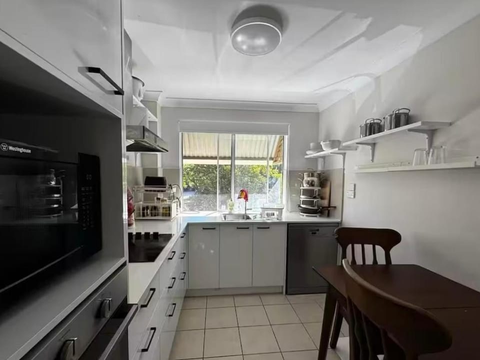 UQ 舒适3人间 10mins walk Q3 Vacation rental in Indooroopilly