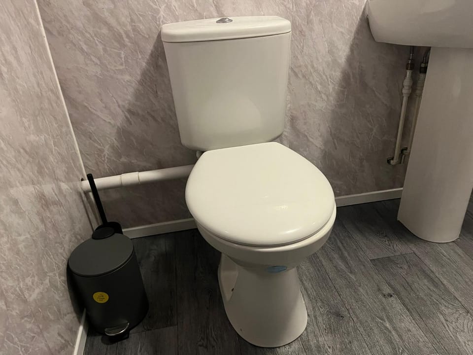 Shelton Guest House Bed and Breakfast in Newcastle-under-Lyme