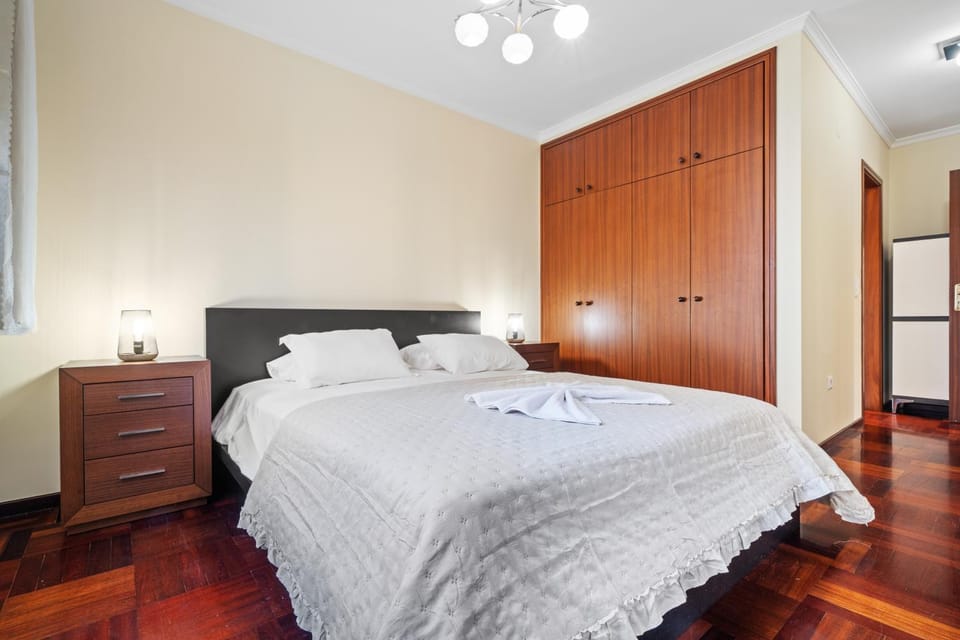 Bed, Bedroom, wardrobe