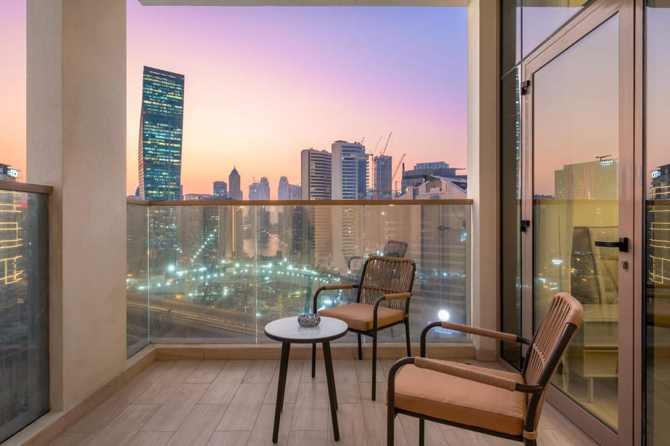 Night, View (from property/room), Balcony/Terrace