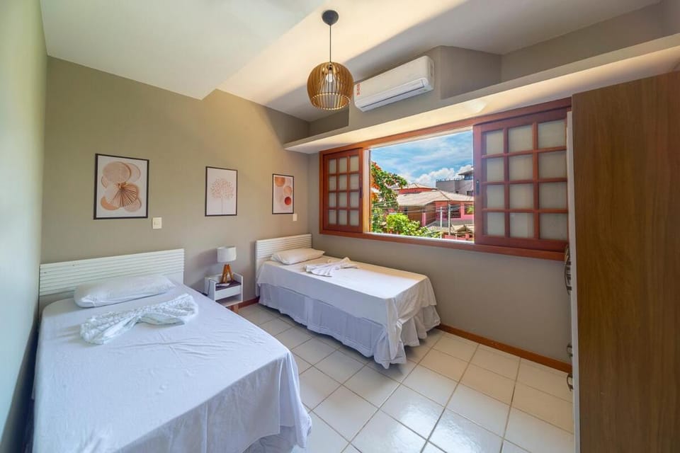 Lindo apartamento no centro da vila da Praia do Forte Apartment in Praia do Forte