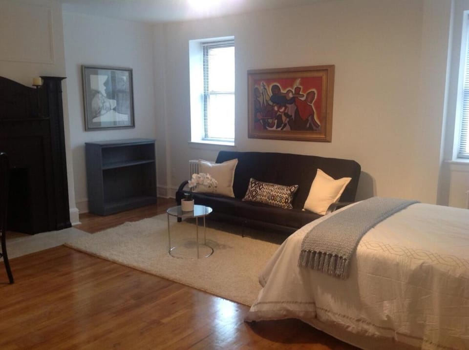 Historic Striver's Row Apartment Apartment in Harlem