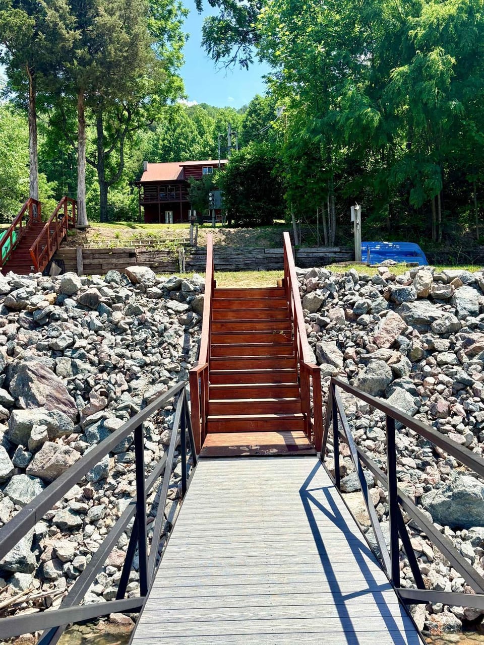 Lakefront Cabin with Private Dock & Mountain Views Cabin in Watauga Lake