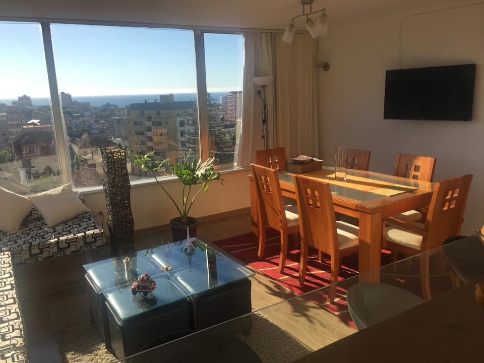 Communal lounge/ TV room, Day, TV and multimedia, View (from property/room), Balcony/Terrace, Living room, Seating area, Dining area, Evening entertainment
