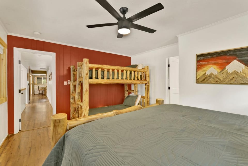 Bed, Bedroom