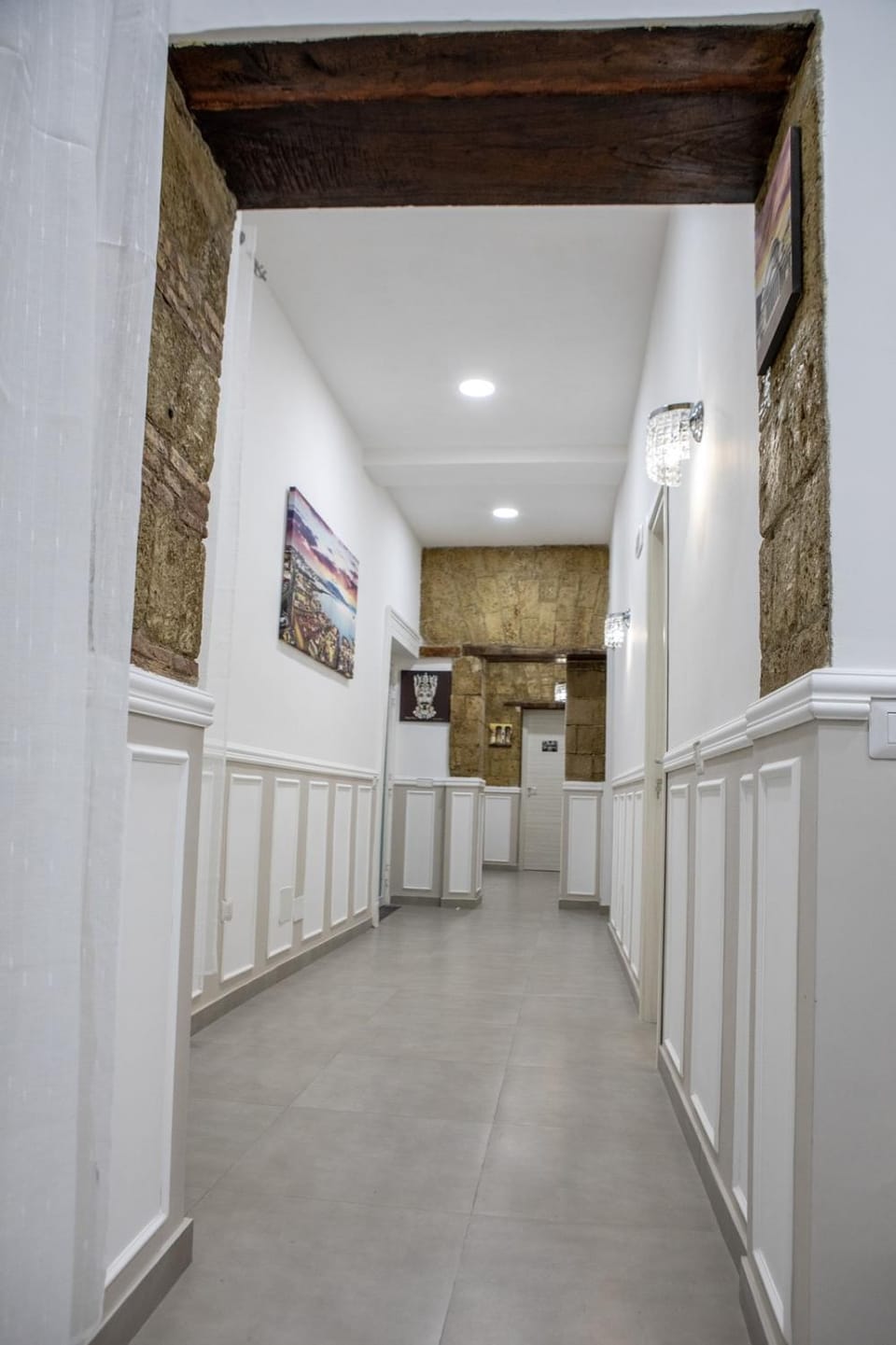 B&B Le quattro porte di napoli CENTRO STORICO Bed and Breakfast in Naples