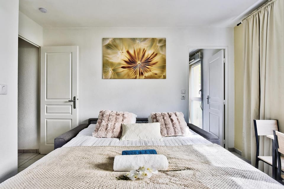 Cocon cosy 37m2 - Calme, confortable - Proche Lyon - Parking privé Apartment in Villeurbanne